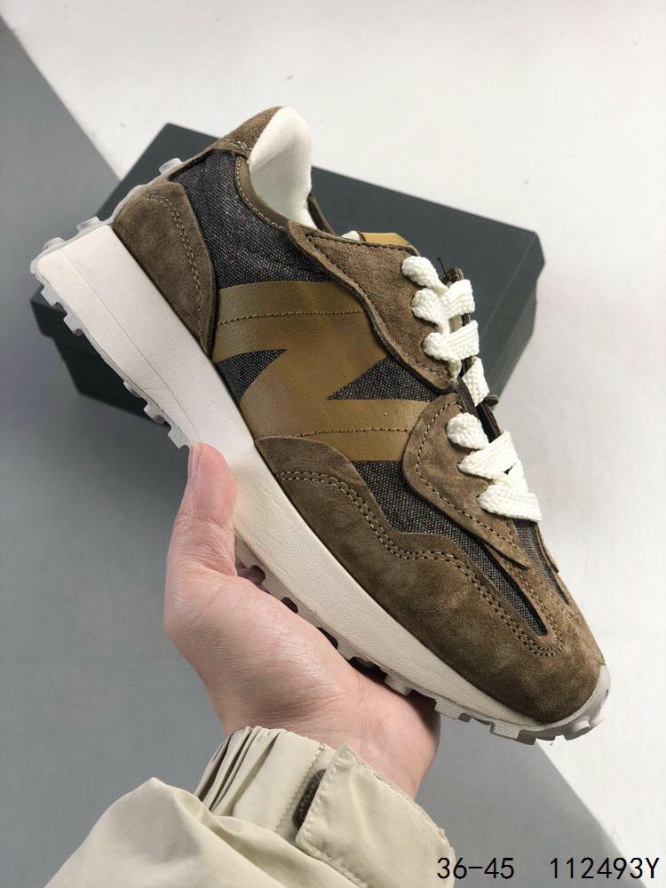 New Balance 327