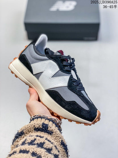New Balance 327