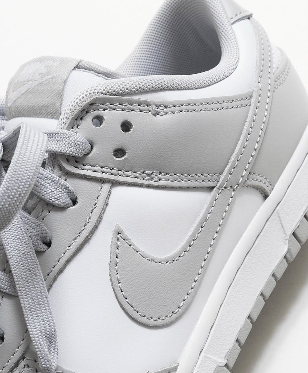Nike Dunk  Low “ Platinum Wolf Grey”
