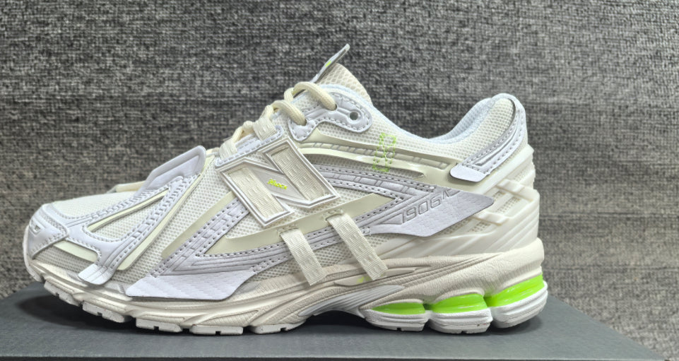 New Balance 1906A “ White Mint flash”