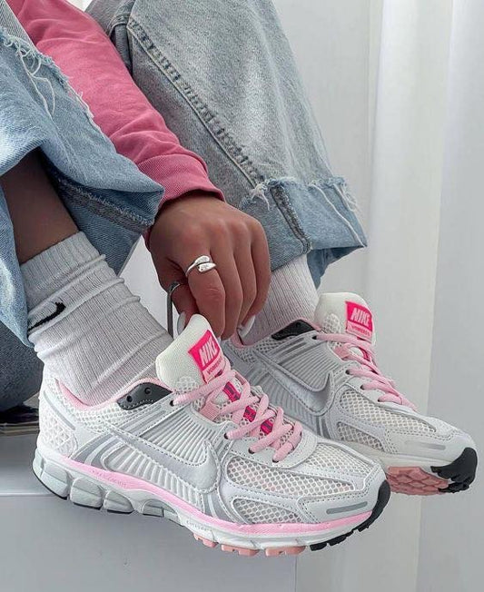 Nike Vomero 5 “PINK WHITE”