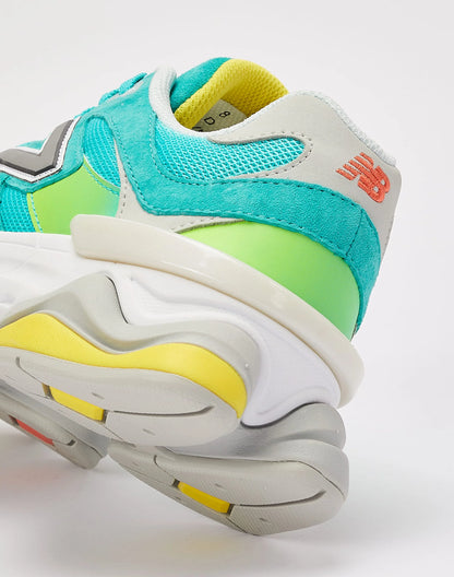 New Balance 9060 “ Cyan Burst”