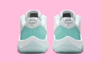 Jordan 11 Retro Low “Igloo”