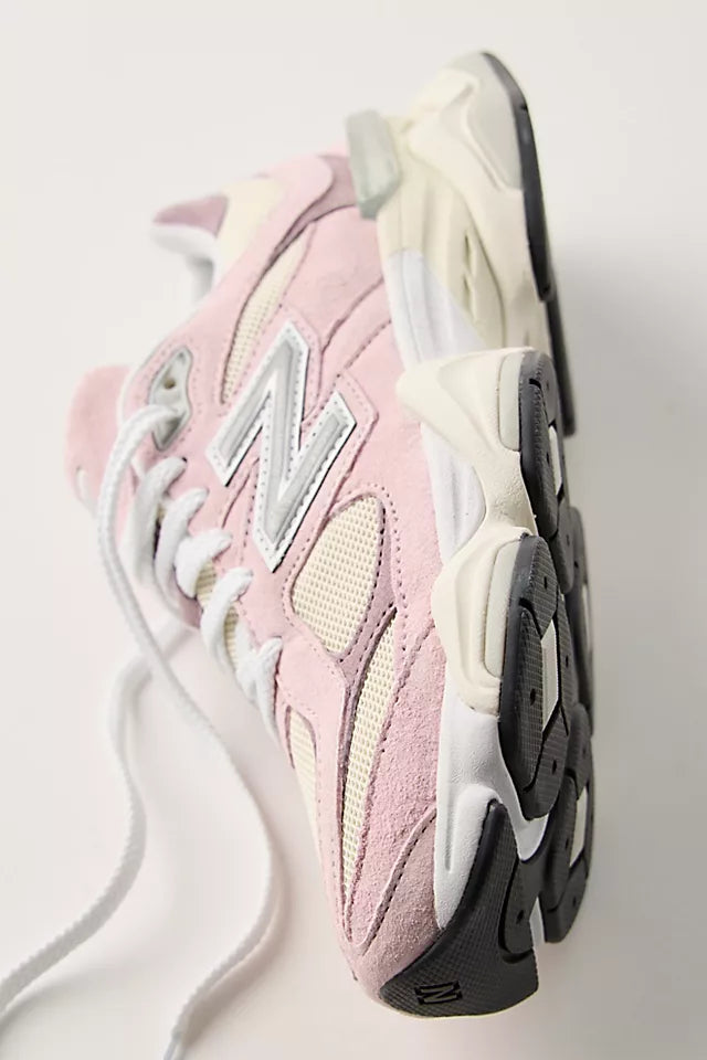 New Balance 9060 “Pink Sugar”