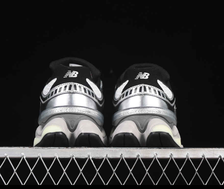 New Balance 9060 “ Silver/ Black “