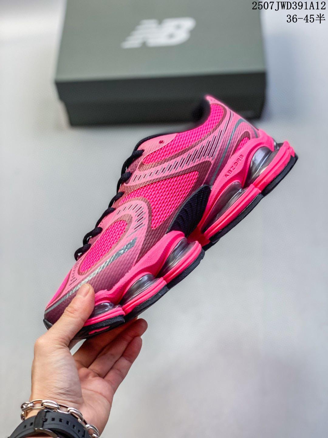 New Balance 2000 “Dragon Berry”🩷